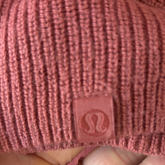 lululemon athletica Mauve Turtleneck Sweater - Picture 2 of 4